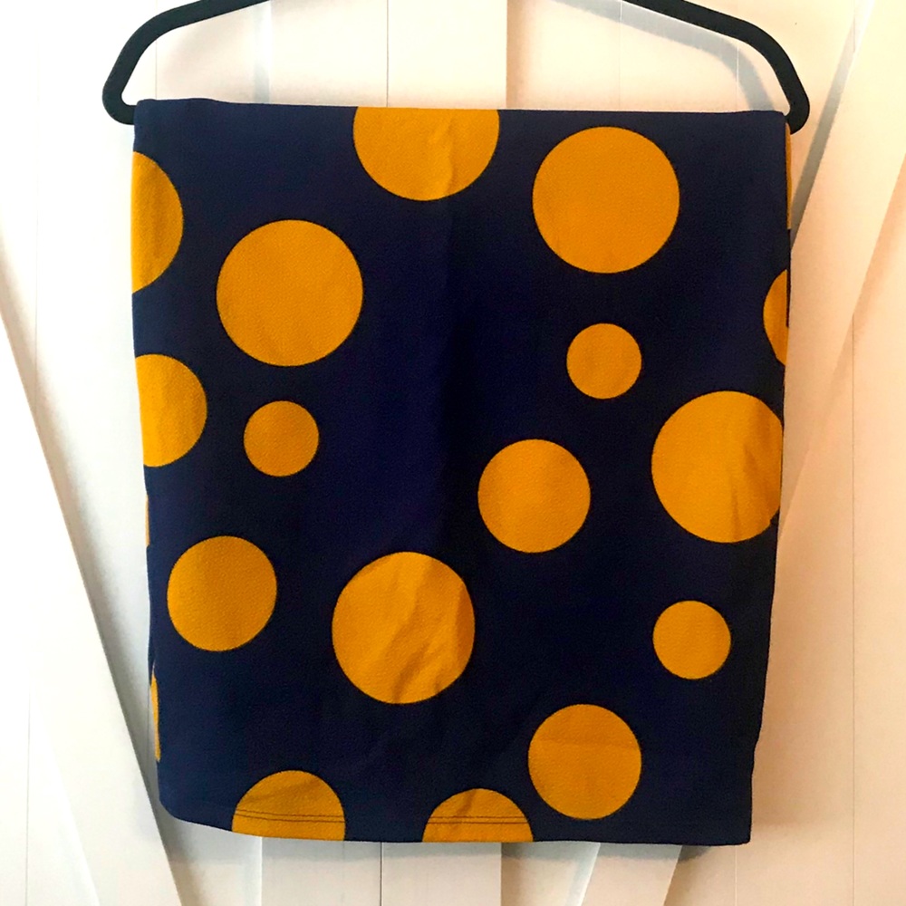 LuLaRoe Cassie size small navy and mustard yellow